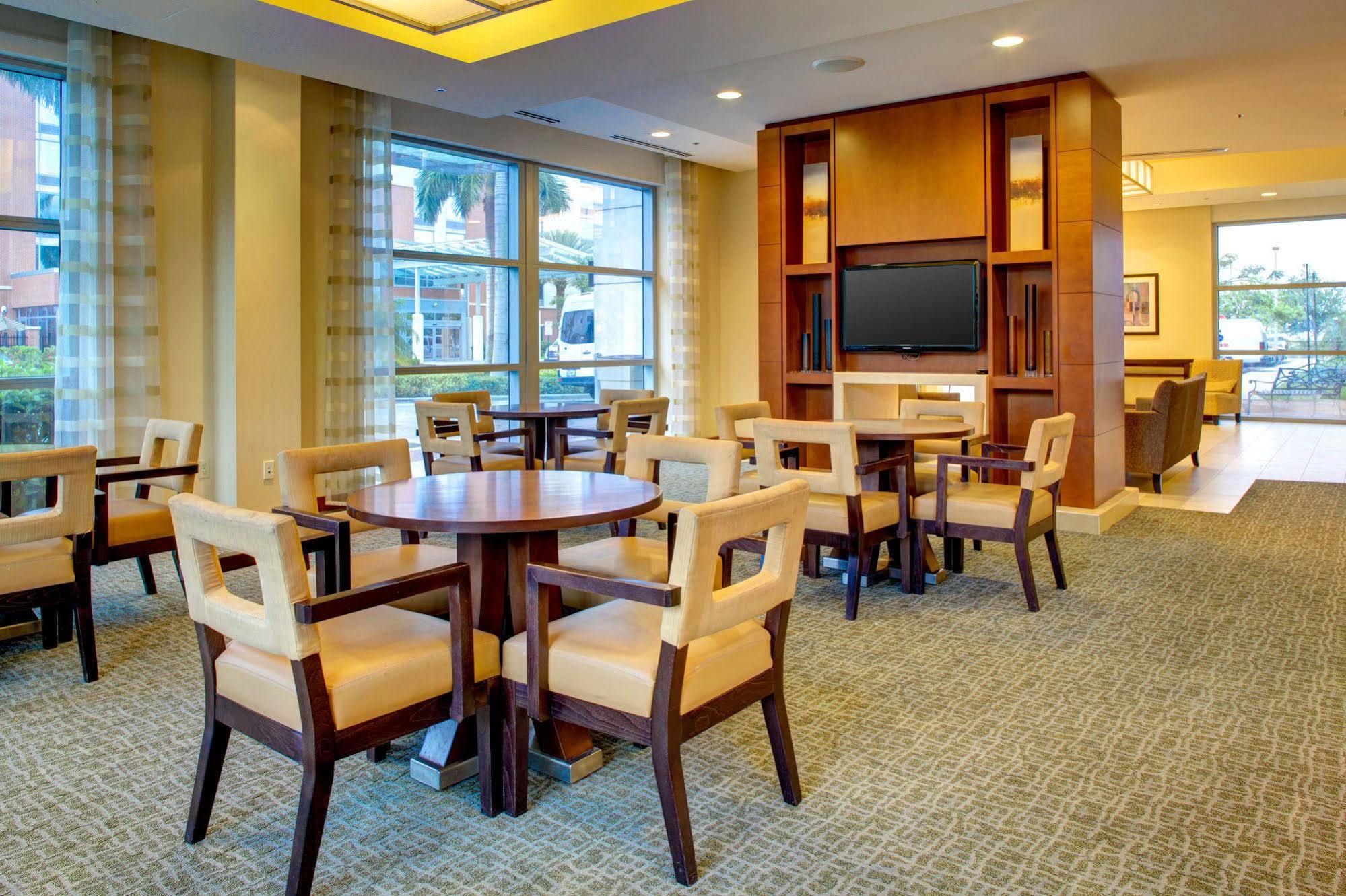 Hyatt House Fort Lauderdale Airport/Cruise Port Dania Beach Exterior foto